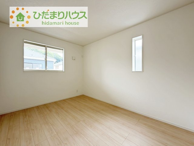【洋室】 | 土浦市小松第7　新築戸建　1号棟 | 木の温もりがやさしいフローリング♪