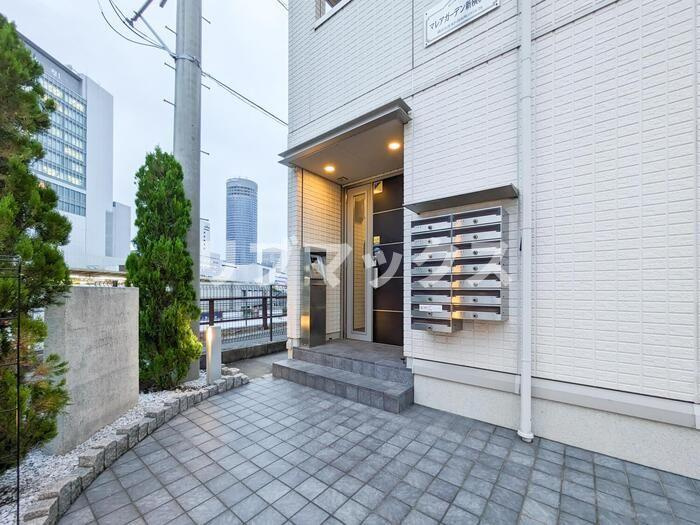 【エントランス】マレアガーデン新横浜A 