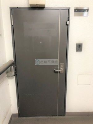 【玄関】 | 信越ビル