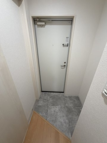 【玄関】 | クレアール俊徳道