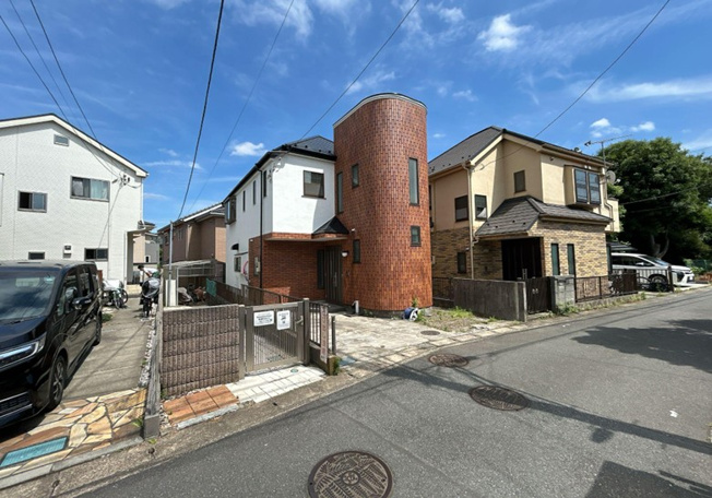 【外観】 | 藤沢市高倉 中古戸建 全1棟