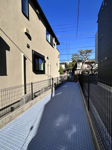 NSフラットのエントランス