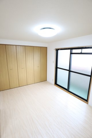 大阪市都島区都島北通１丁目の賃貸マンションの寝室