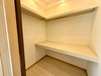【収納】 | 御崎６丁目　中古戸建 | 【ゆとりある収納あります】季節の荷物やかさばる荷物やお子様の思い出の品などの収納場所に困らないですね！