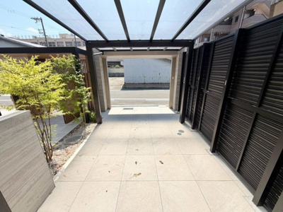 【駐車場】 | 御崎６丁目　中古戸建 | カーポート付いてますよ♪雨の日も愛車が濡れにくく嬉しいですね！