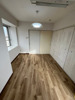 【寝室】 | ライオンズマンション平塚第３ | 最上階・角部屋・２面採光