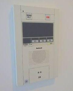 ゼクウナンバニシのセキュリティ|是空難波西　ＴＶ付モニターホン