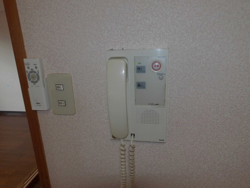 プラザハイツ二ツ屋B棟のセキュリティ