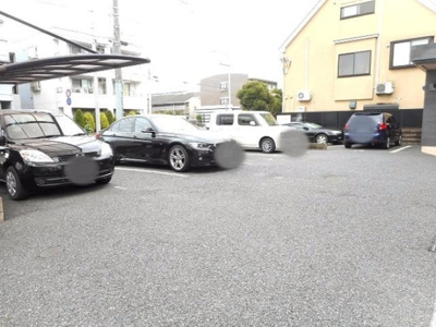 【駐車場】 | ラ・ヴェーヌ
