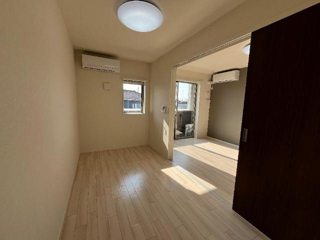 グランバレーの洋室|個人の部屋や寝室として使える洋室です。