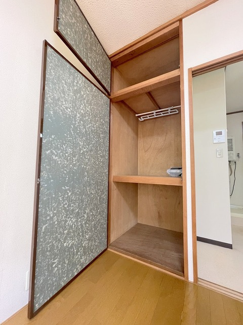 シティハイム　こだまの収納|★天井から床までの大型収納です★