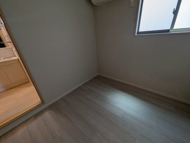 グローコートⅦの洋室
