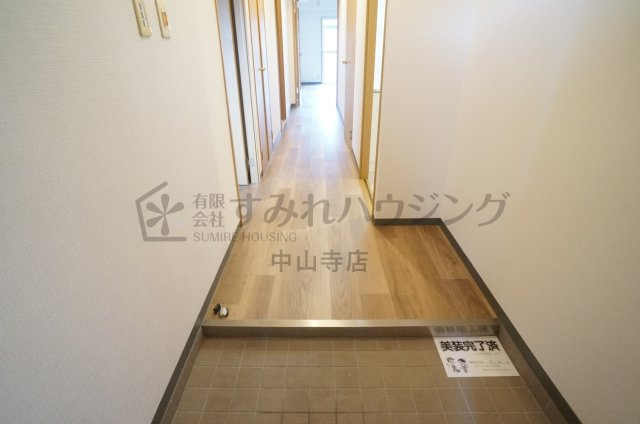 ノイハウス宝塚の玄関