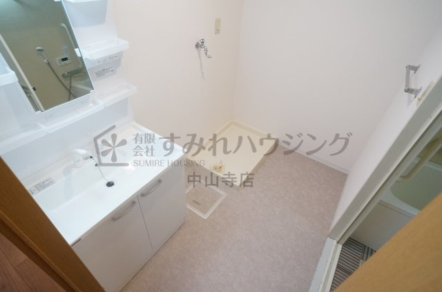 ノイハウス宝塚の洗面所