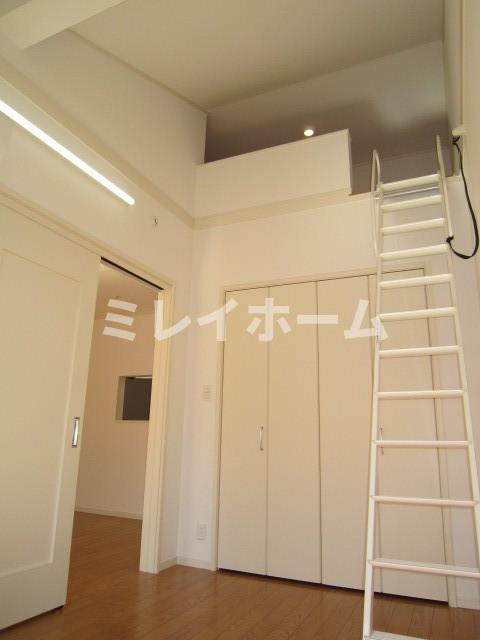 オランジュリー上池台の居間・リビング
