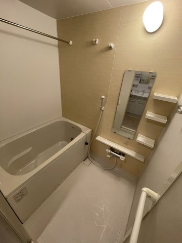 ルッシェ天神東R棟　春吉小学校区の浴室|ルッシェ天神東　R棟