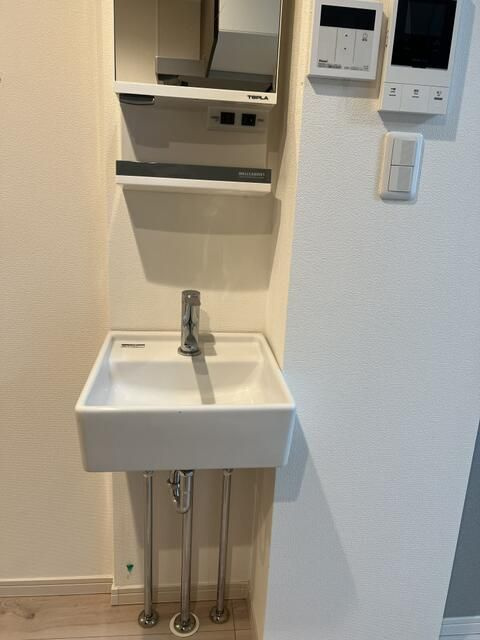 アレイ町屋の洗面所