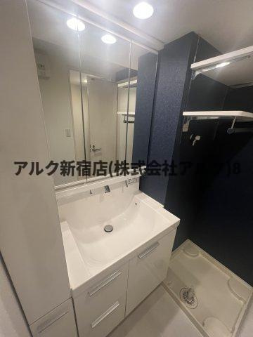 イーストープ高円寺の洗面所