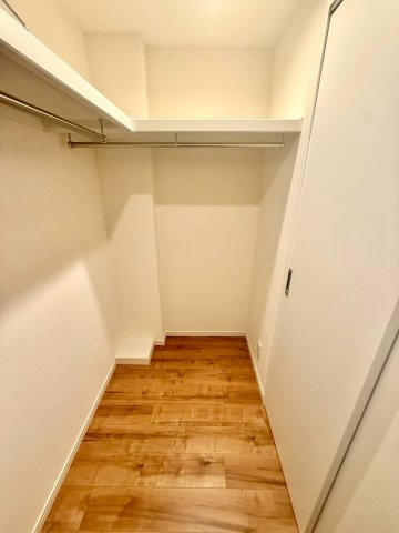 ヒルズ上大岡ガーデニアの収納|たっぷり収納できる、頼れるウォークインクローゼット。