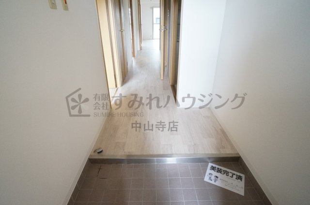 ノイハウス宝塚の玄関