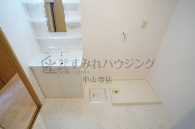 ノイハウス宝塚の洗面所