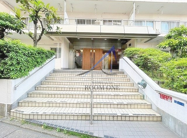 メガロン大井町のエントランス|エントランスです。