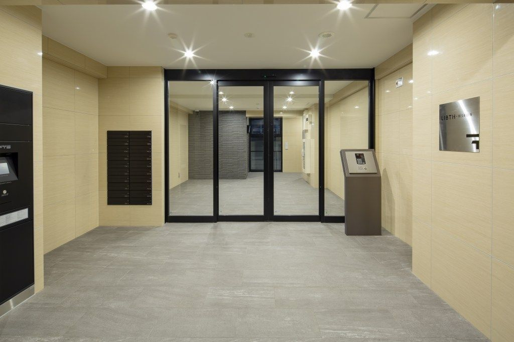 LIBTH西新Ⅲ　高取小学校区のロビー|LIBTH西新