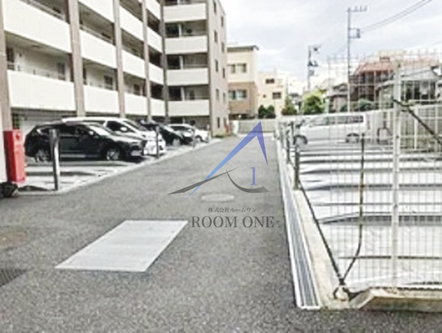 ガーデン板橋氷川町の駐車場|駐車場です。