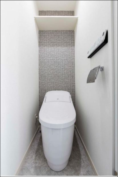 カハラ西小岩のトイレ|シンプルで使いやすいトイレです