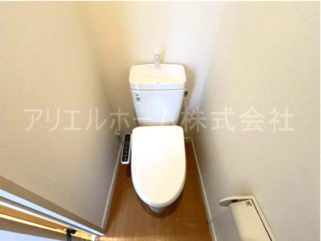 練馬区練馬２丁目のアパートのトイレ