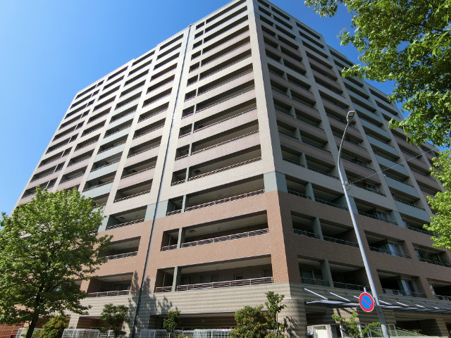 ワコーレ須磨名谷ステーションフラッツの外観|迫力の外観