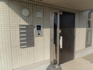 【エントランス】 | アメニティ イン 大門 | 毎日通るエントランスはこのようになっています