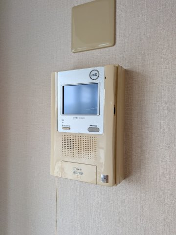 【セキュリティ】 | エリントンヒル国府台 | TV付きインターホンでセキュリティ面も安心です