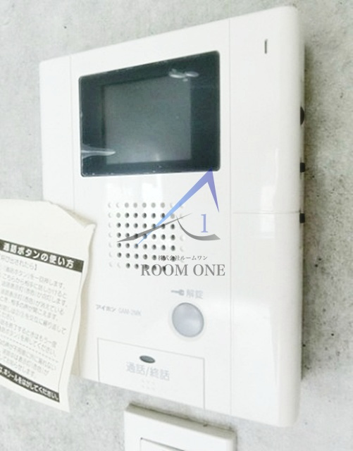 荻窪カフェレジデンスのセキュリティ|モニター付きインターホンです。