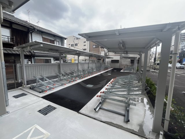 エスリード大阪エヴォルツの駐車場|エスリード大阪エヴォルツ　駐輪場