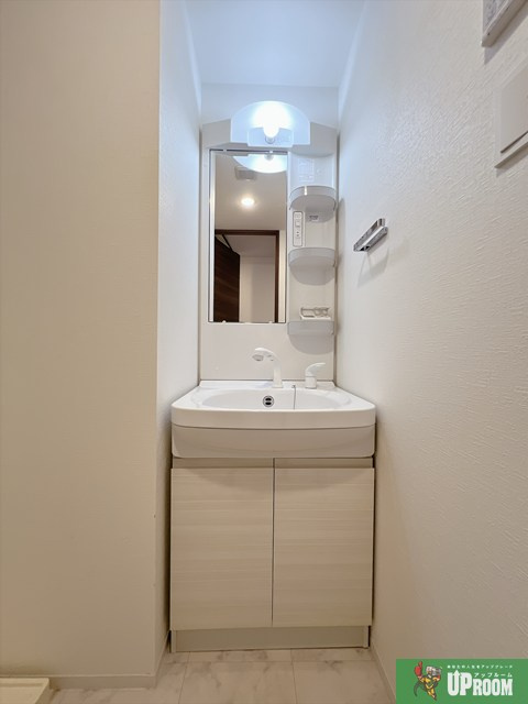 S-RESIDENCE平安通の洗面所