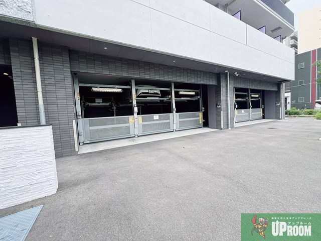 S-RESIDENCE黒川本通一丁目の駐車場
