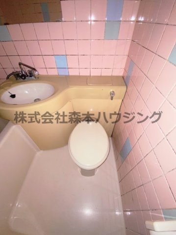 【トイレ】 | 　森岡ハイツ | 落ち着いたトイレです