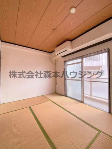 【寝室】 | 　森岡ハイツ | 寝室にいかがでしょうか