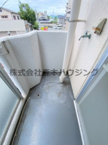 【設備】 | 　森岡ハイツ | 洗濯機置き場です