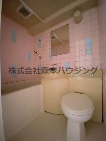 【浴室】 | 　森岡ハイツ | 日々の暮らしに欠かせないお風呂です