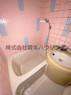 【浴室】 | 　森岡ハイツ | お風呂で日々の疲れを落としましょう
