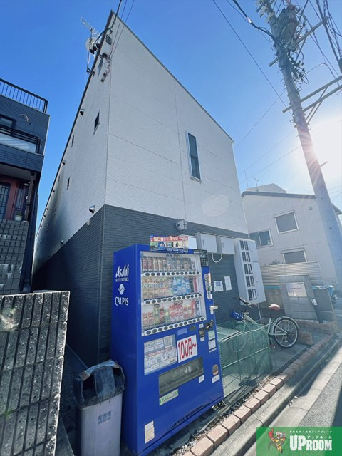 オーフォレストの周辺