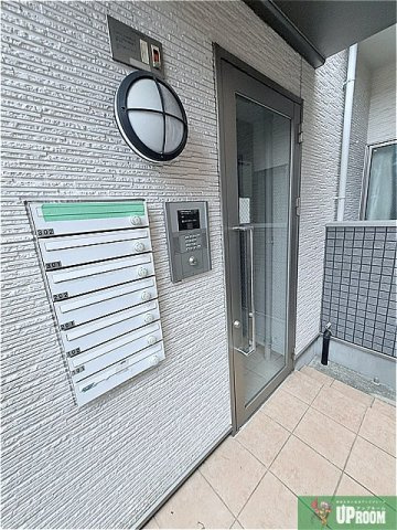 FERIO平安通のエントランス