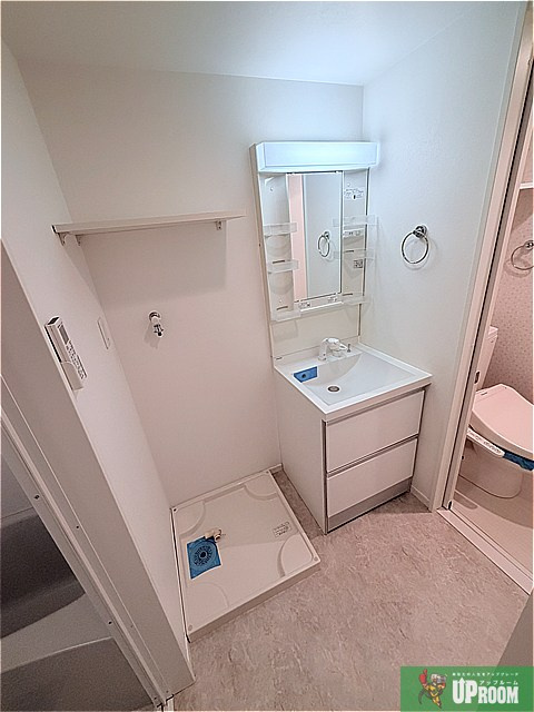 Maison Casablancaの洗面所