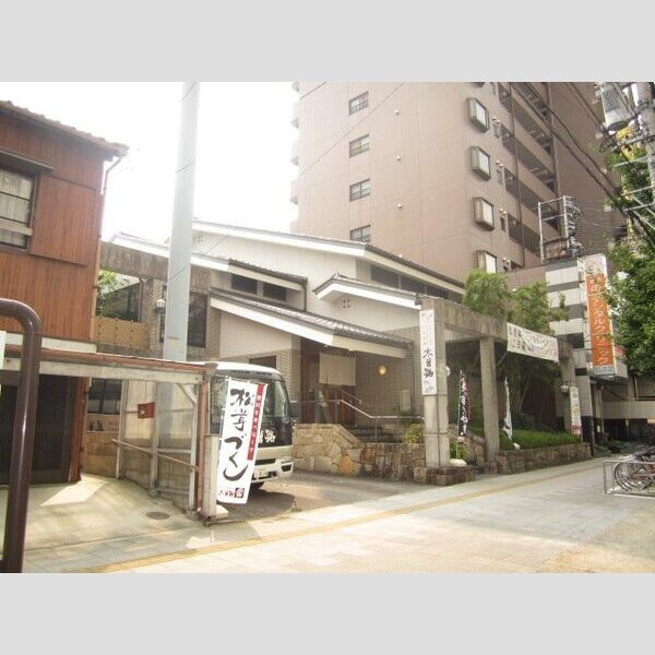 田中ビルの周辺