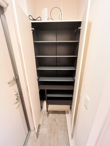 ヴィクトワールカナガサキの収納