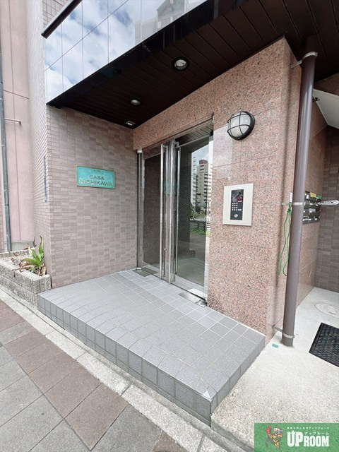CASA　NISHIKAWAのエントランス