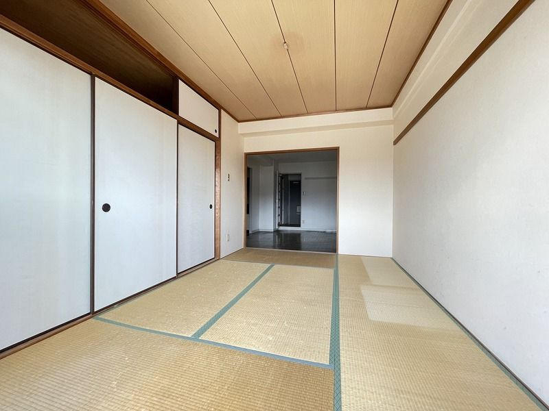 メゾン南武庫之荘の和室