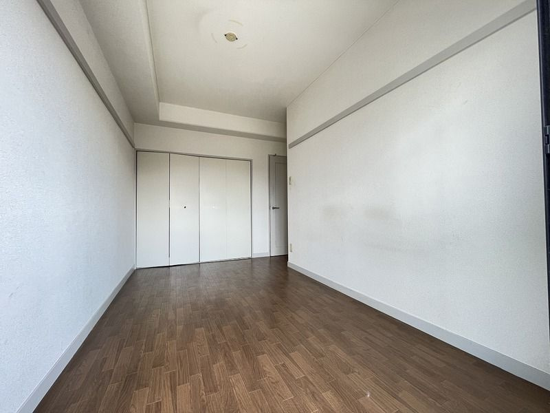 メゾン南武庫之荘の寝室